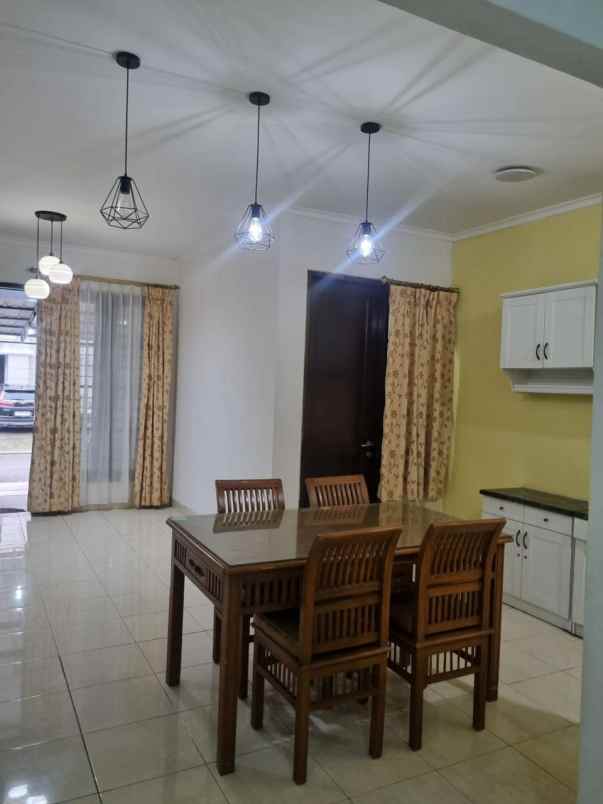 disewakan rumah delatinos bsd city tangsel