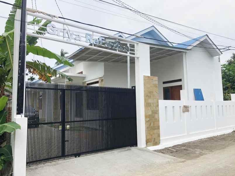 disewakan rumah jl puklat desa menasah