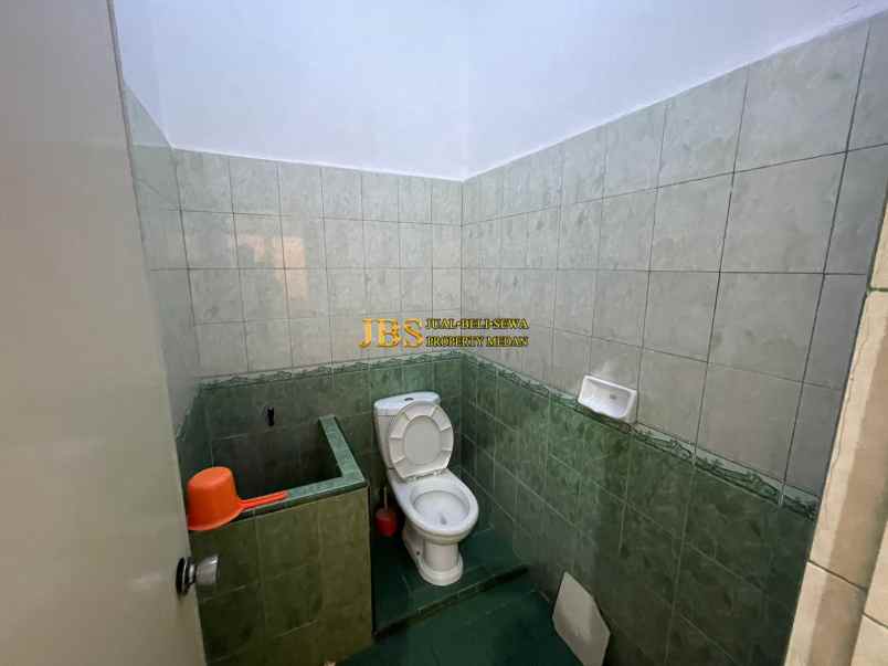 disewakan rumah komplek cemara hijau