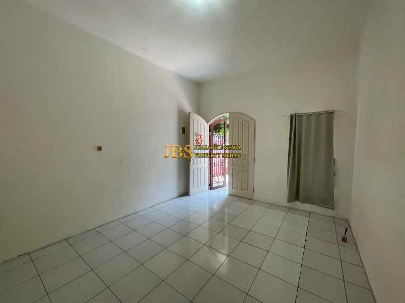 disewakan rumah komplek cemara hijau