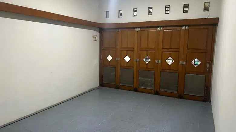 disewakan rumah rempoa ciputat