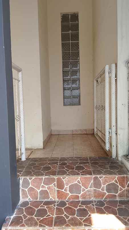 disewakan rumah tanah baru
