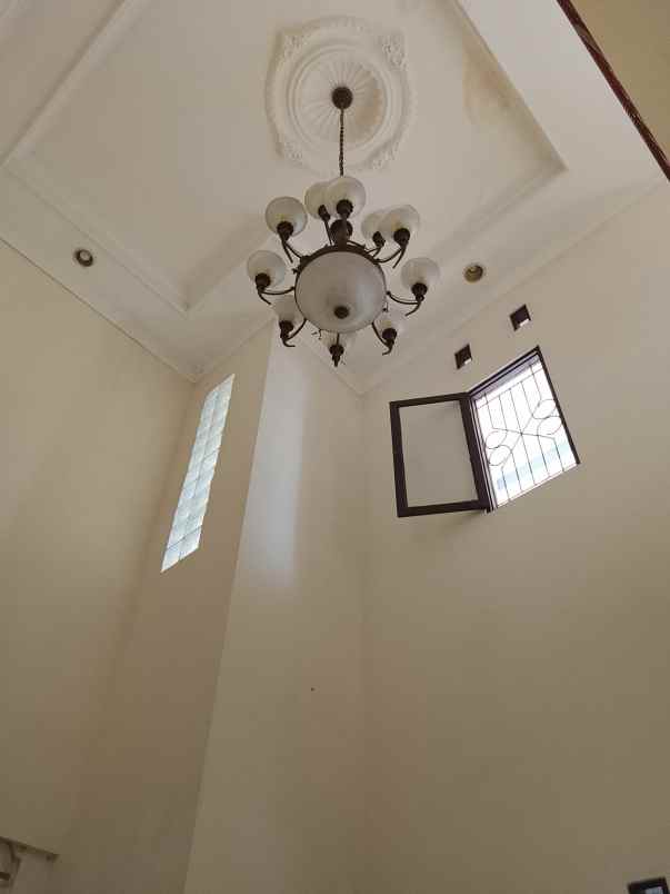 disewakan rumah tanah baru