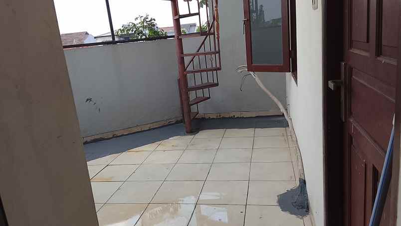 disewakan rumah tanah baru