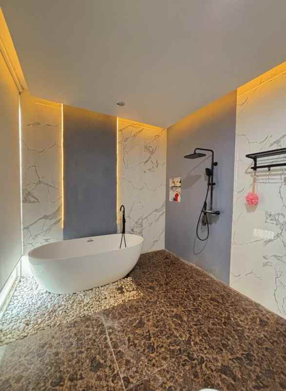 dujual runah cluster villa victoria bsb city mijen