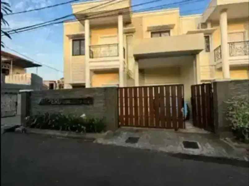 gas rumah 2 lantai baru pondok gede shm imb lengkap