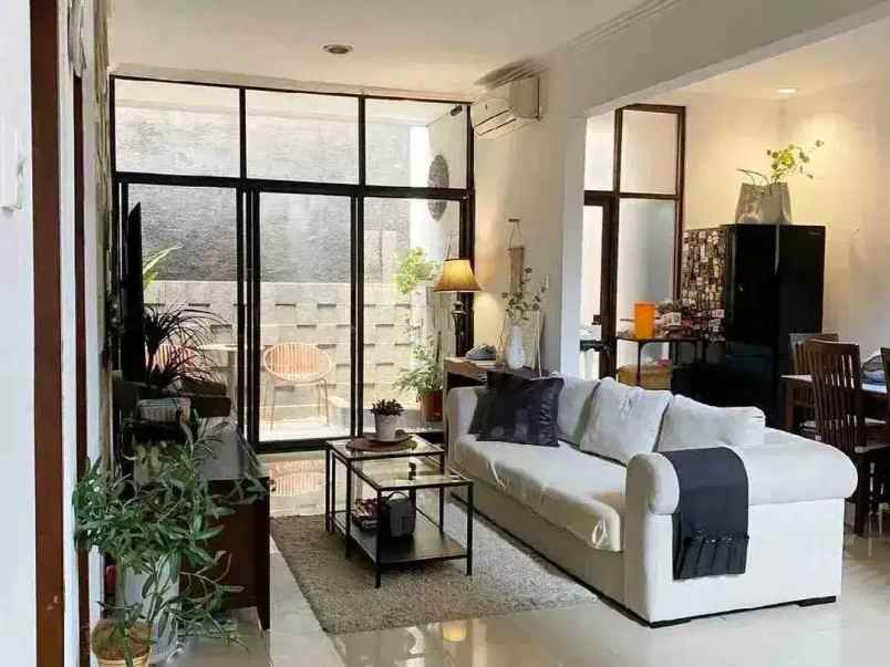 gokil rumah cantik modern kolam renang komplek