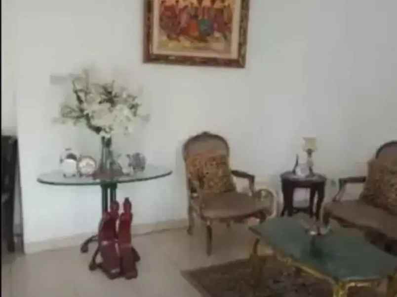 gokil rumah luas cluster jatiwaringin siap huni