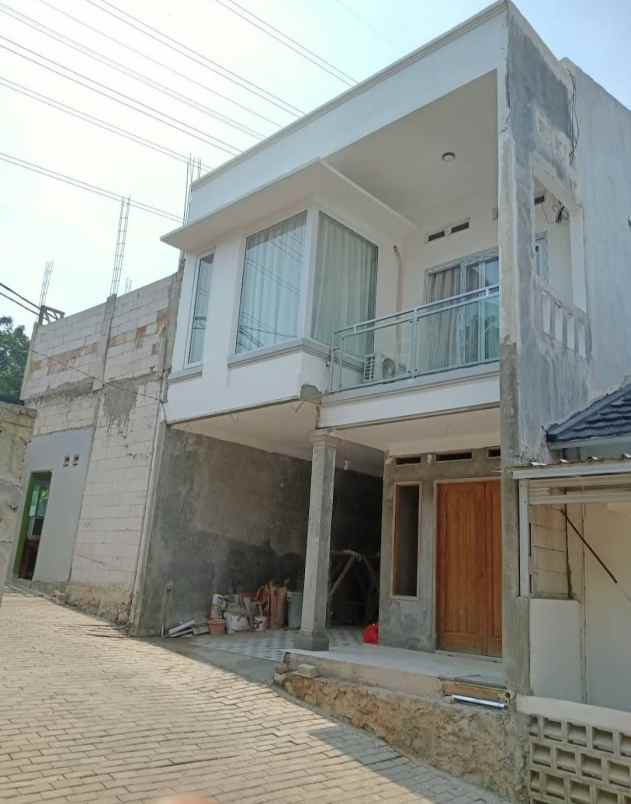 hunian bernuansa cluster mury kencana resinde