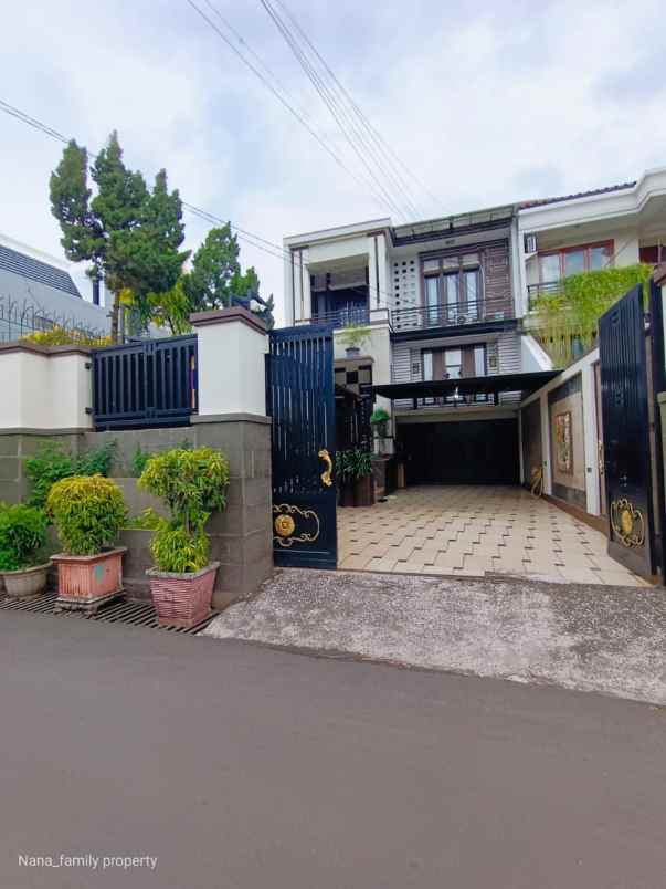 hunian impian area premium 5 menitan ke permata hijau