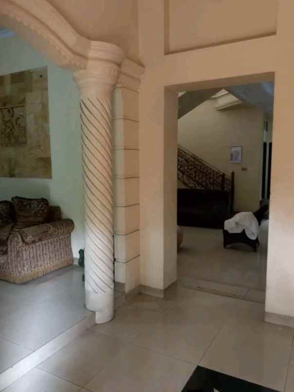 jual cepat rumah mewah siap huni di jakarta timur
