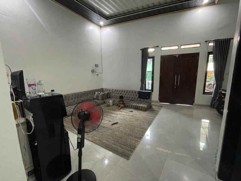 jual cepat rumah modern minimalis di ciledug