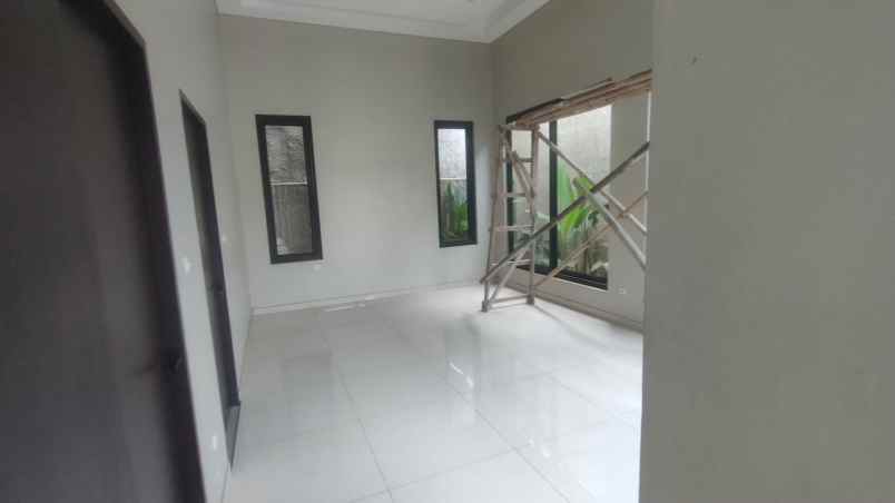 jual rumah baru minimalis cantik di kav dki meruya