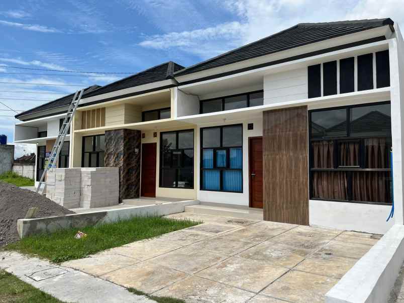 jual rumah dekat rsi klaten di klaten utara