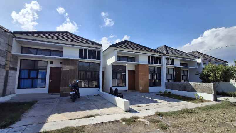 jual rumah dekat rsi klaten di klaten utara