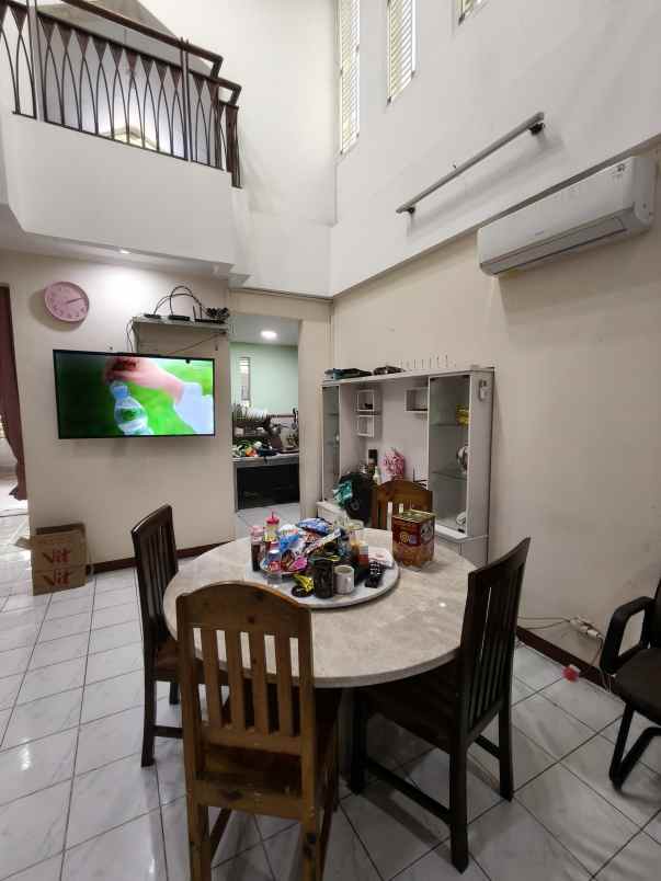 jual rumah komplek cantik graha raya bintaro