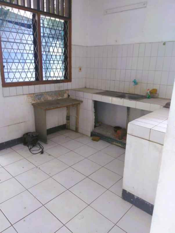 jual rumah komplex perdagangan tangerang