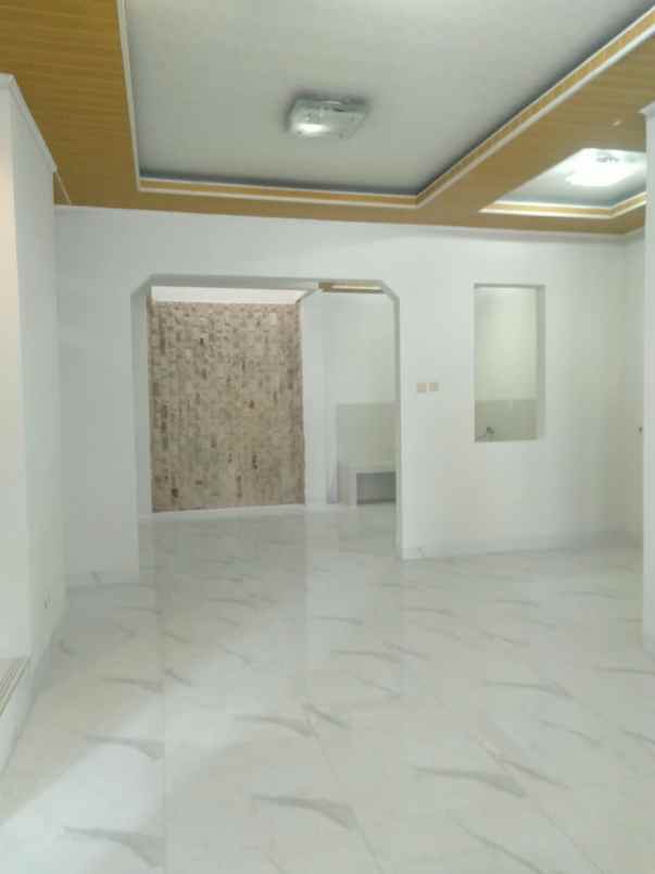 jual rumah siap huni kota wisata cibubur