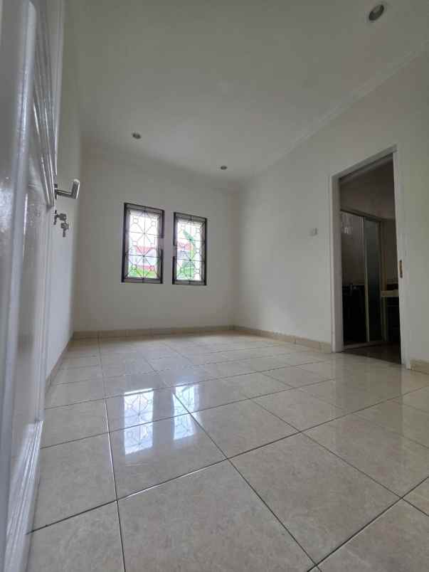 jual rumah siap huni kota wisata cibubur