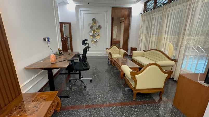 jual sewa rumah x kedubes di area senopati