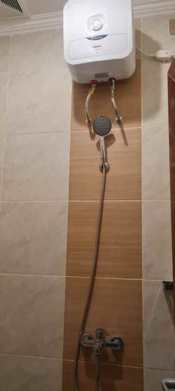 kost baru eksklusif nyaman strategis di cempaka putih