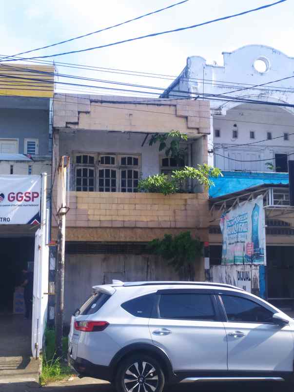 lelang ruko 2 lantai murah