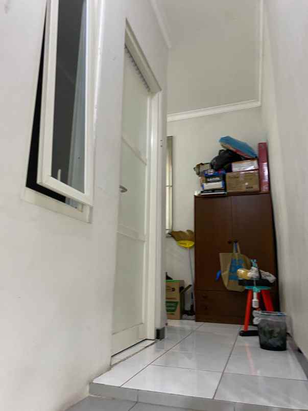 pondok tjandra desain minimalis modern 1 5 lantai