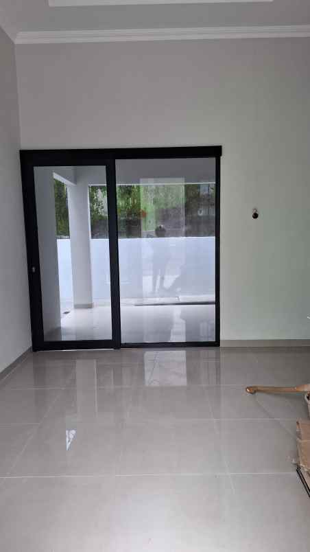 ready unit baru american classics di banyumanik