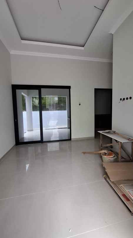 ready unit baru american classics di banyumanik