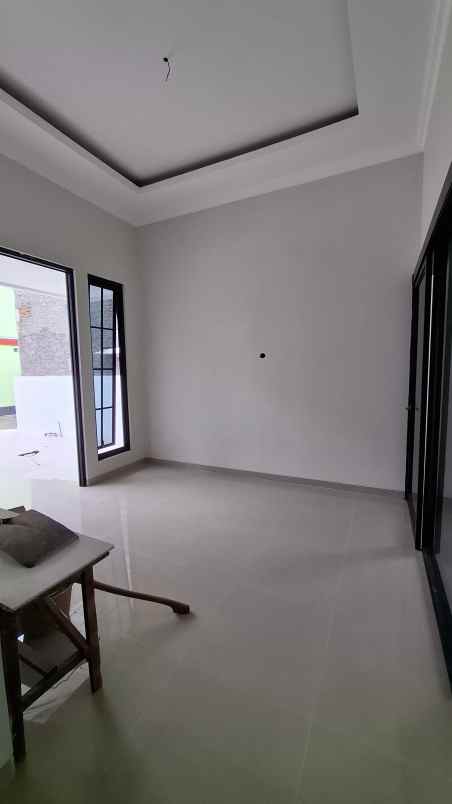 ready unit baru american classics di banyumanik