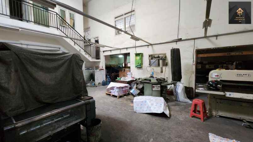 ruko 2 unit gudang strategis di sayap bkr kota bandung