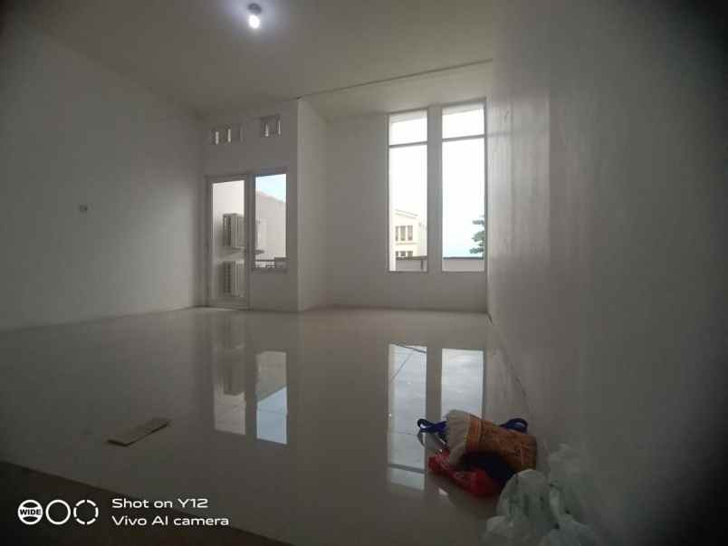 ruko gudang kantor cimone