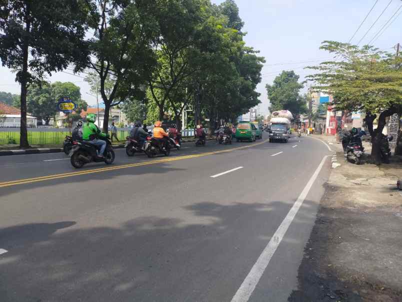 ruko lama siap pakai di bandung timur