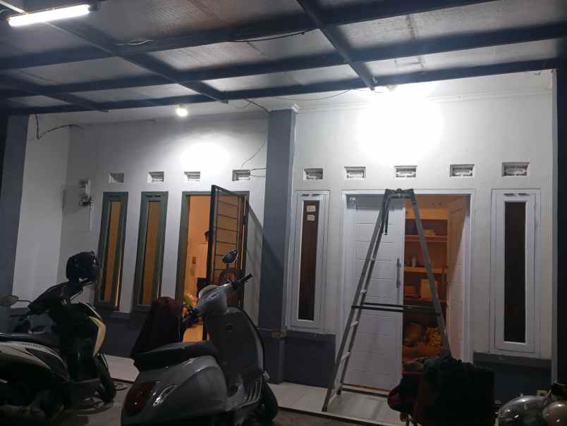 rumah 2 lantai atas full dak bojongsoang