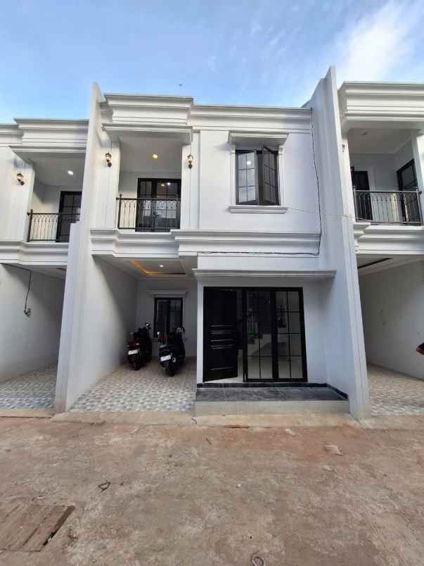 rumah 2 lantai di depok dengan harga sangat terjangkau