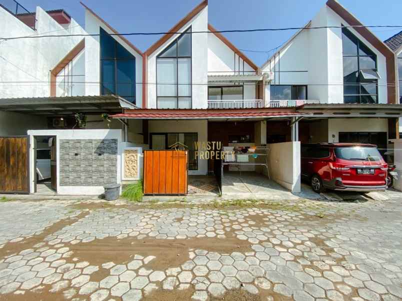 rumah 2 lantai di prambanan cuma rp450 juta