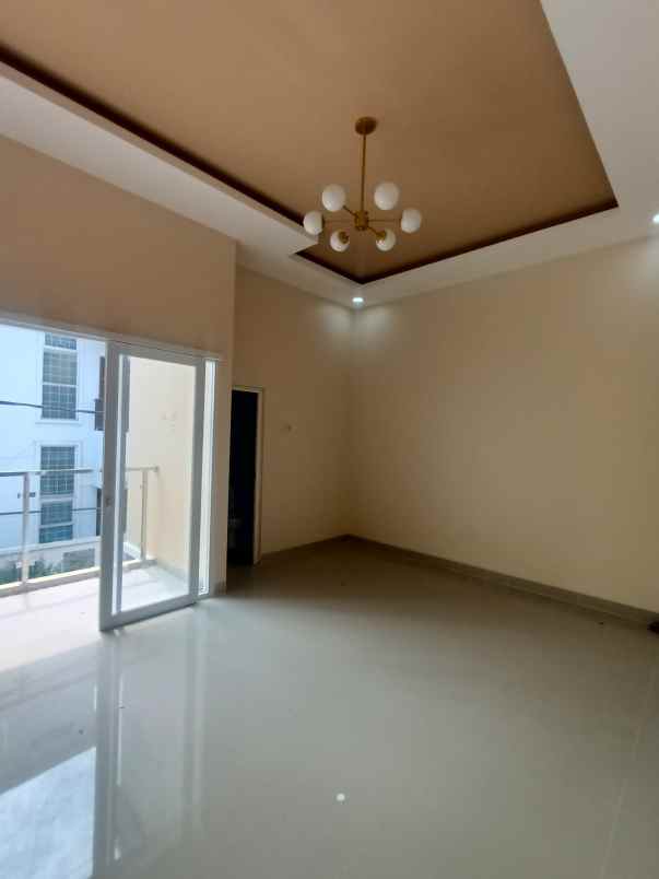 rumah 2 lantai minimalis harga nego di harapan indah