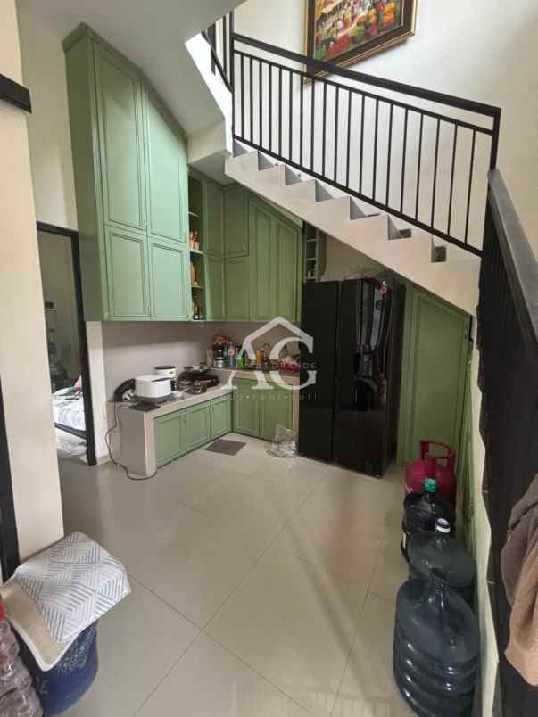 rumah 2 lantai siap huni di the sanata village malang