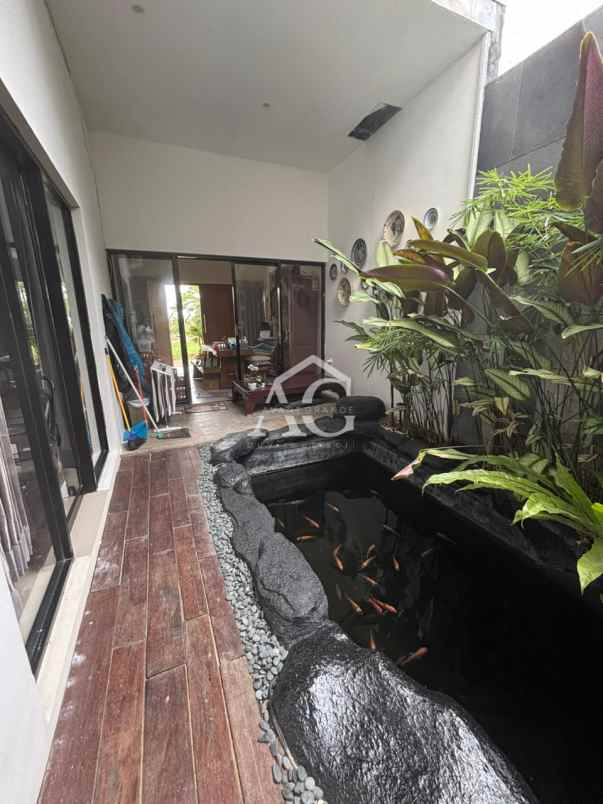 rumah 2 lantai siap huni di the sanata village malang