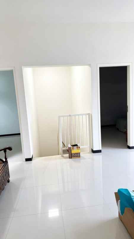 rumah 2 lantai siap huni sawojajar 1 malang