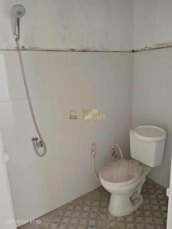 rumah 2 lantai termurah di maguwoharjo shm pbg ready