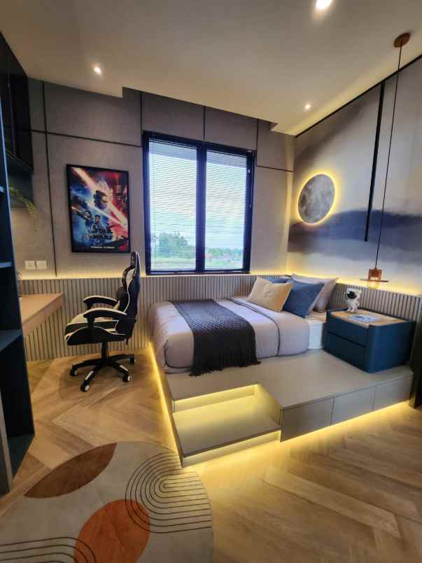 rumah 3lantai private lift di kota depok