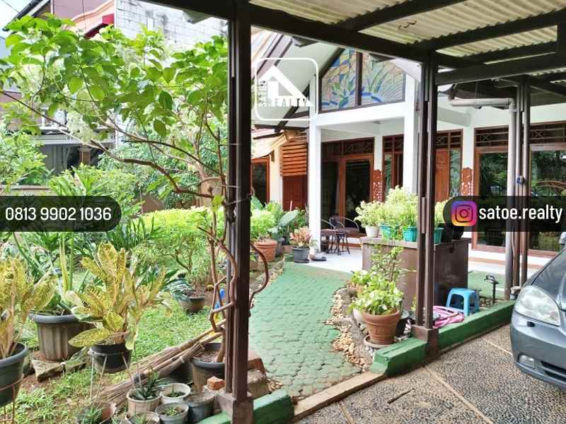 rumah asri dekat masjid dalam komplek bendungan hilir