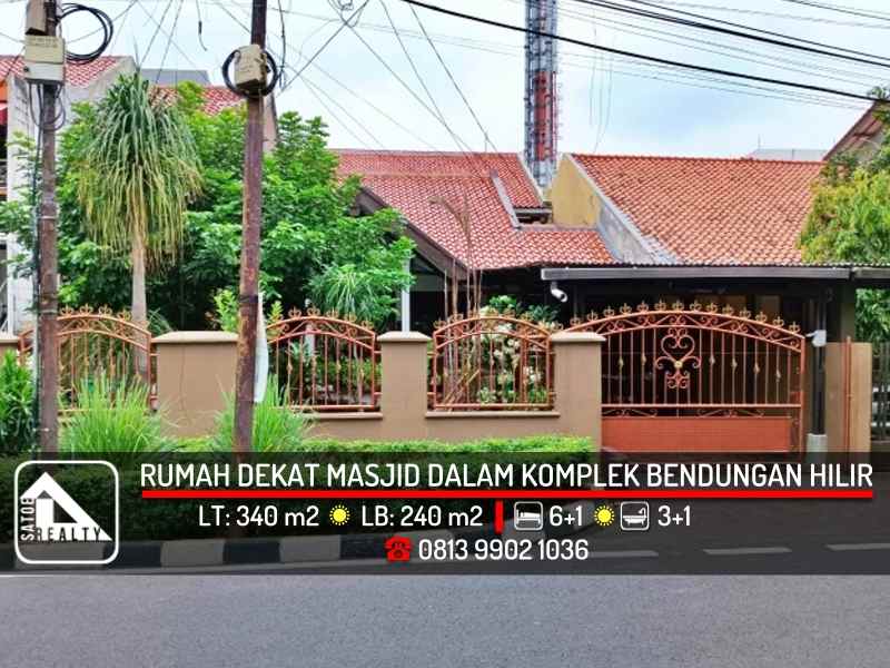 rumah asri dekat masjid dalam komplek bendungan hilir