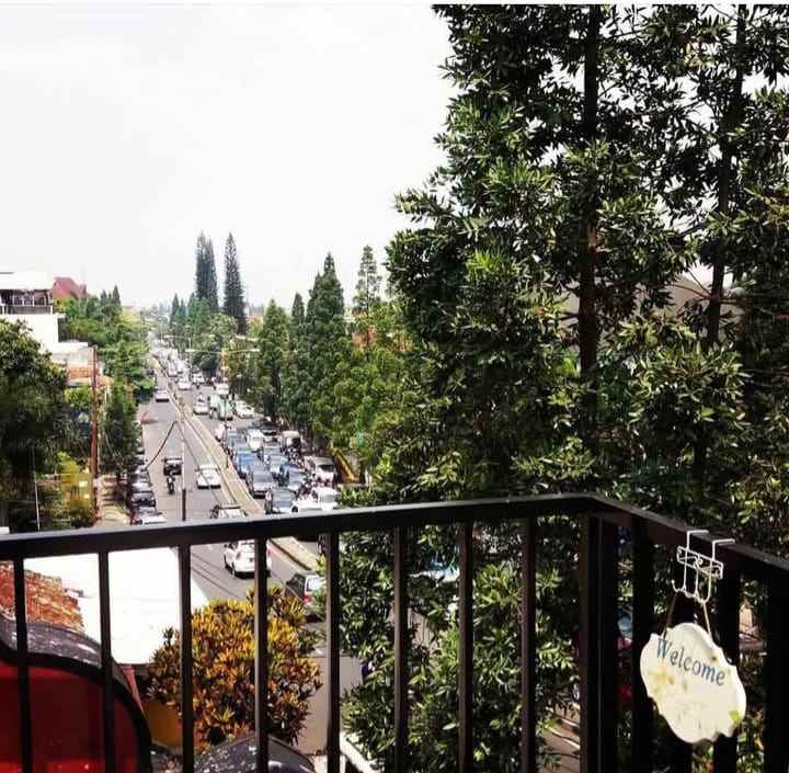 rumah bagus untuk klinik cafe kantor di dago bandung