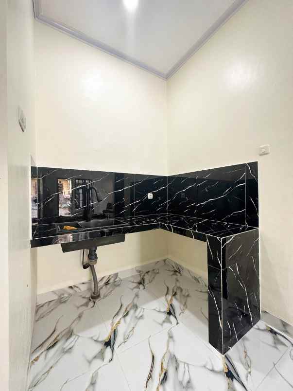 rumah baru 2 lantai di jati cempaka pondok gede bekasi