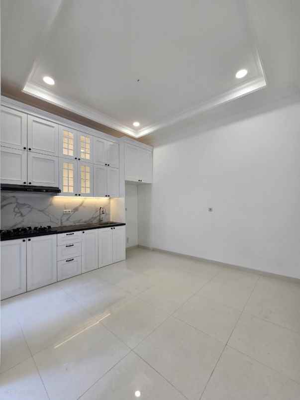 rumah baru classic modern siap huni di pondok bambu