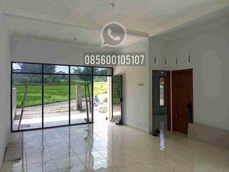 rumah baru dijual 2 lantai aiap huni ungaran
