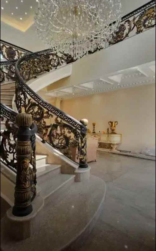 rumah baru siap huni di area kemang jakarta selatan