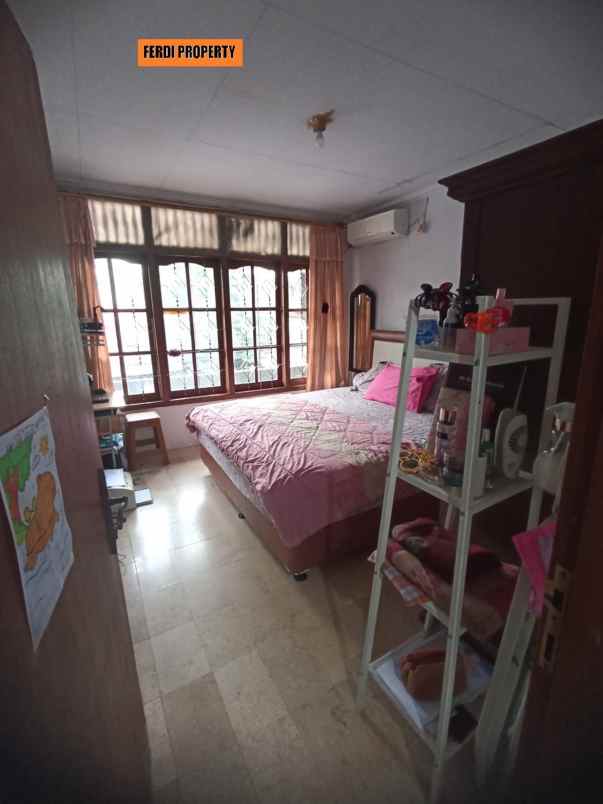 rumah besar mbagus bu lubang buaya jakarta timur